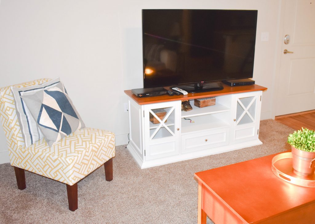 Lehi apartment living room