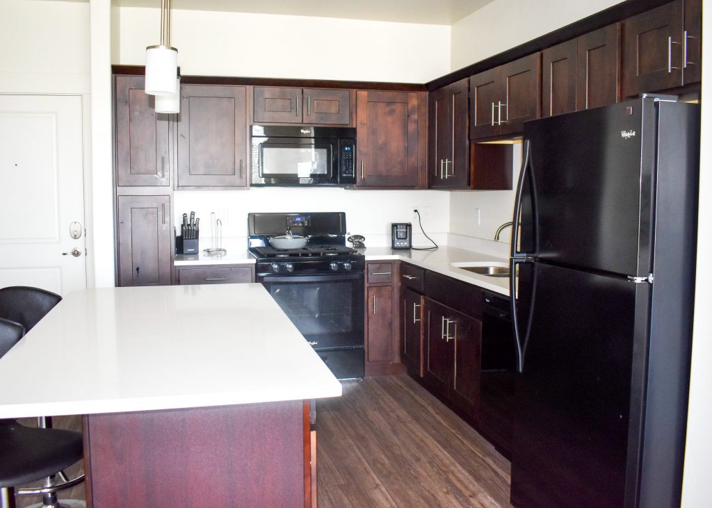 Lehi apartment kitchen